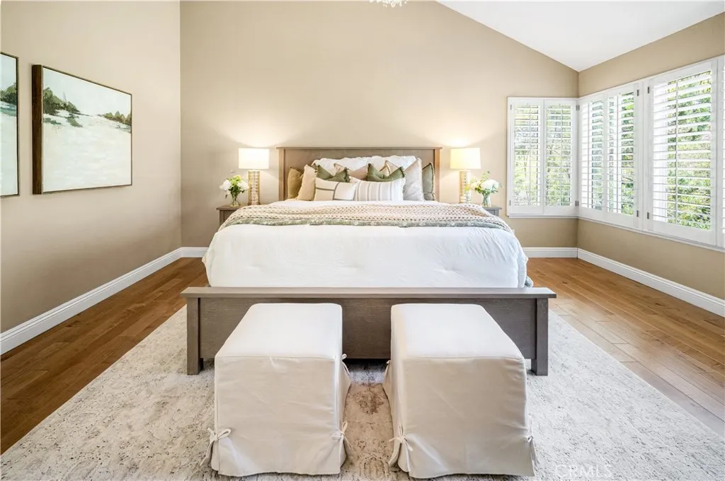 Calabasas, California 91302, United States, 3 Bedrooms Bedrooms, ,3 BathroomsBathrooms,Residential,Active,170135