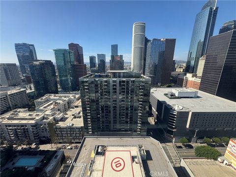 Photo of 801 S Grand Avenue #2203, Los Angeles, CA 90017 (MLS # PF25229450)