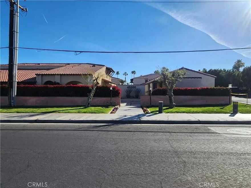 NEW YEARS MOVE IN SPECIAL!!!!! $200.00 OFF 1st MONTH'S RENT..MOVE IN READY!!! This Beautiful 2 Bedroom 2 Bath is Fresh and clean. New appliances, New paint, New Flooring This unit opens to a spacious living room with vaulted ceilings. A very roomy dining room with new updated fixtures to keep energy bills low. The dining room opens to the upgraded kitchen with granite counter tops and plenty of storage for EZ serving and a cozy breakfast bar. The kitchen is equipped with modern appliances and useable counter space. Both bedrooms are roomy with a fresh look. The pool and spa on property are perfect for those hot pool days and cool spa nights. Additional large storage closet for bikes, skies, snow boards, camping gear, Etc.   Located just steps away from El Paseo with Dinning, Shopping & Entertainment within walking distance. The complex offers covered parking, pool, Spa, laundry facilities and a comfortable friendly environment.  Hurry this one will go fast...