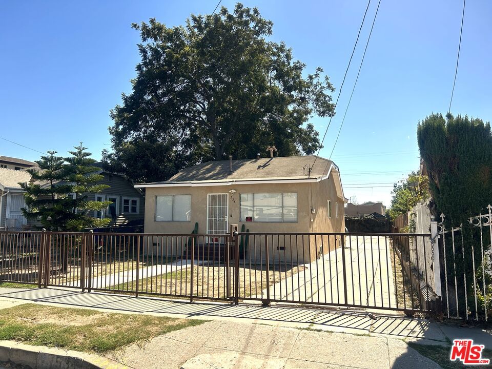534 W Colden Avenue