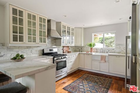 Photo of 11946 Lucile Street, Culver City, CA 90230 (MLS # 26834143)