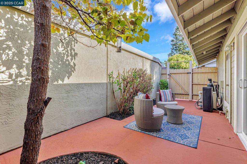 ARBOR CREEK - Residential