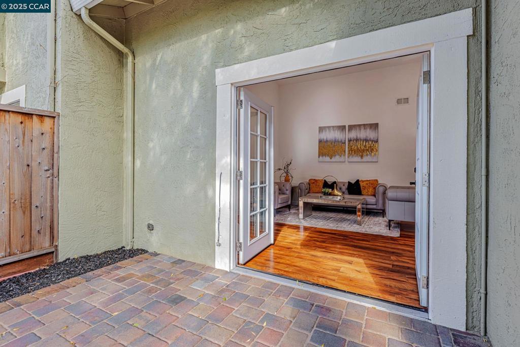 ARBOR CREEK - Residential