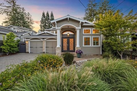 20433 Walnut Avenue Saratoga CA 95070