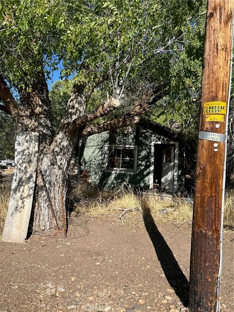 Photo of 900 Maple St, Alturas, CA 96101 (MLS # SR25247043) Photo of 900 Maple St, Alturas, CA 96101 (MLS # SR25247043)