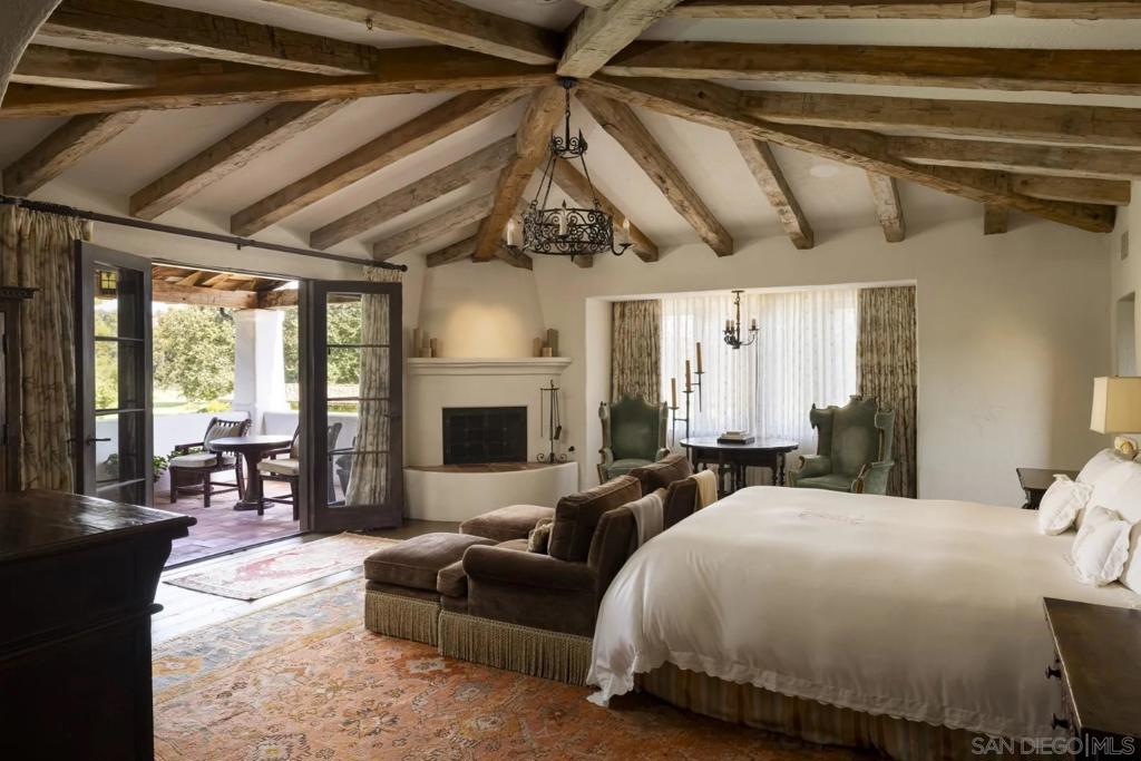 Rancho Santa Fe - Residential