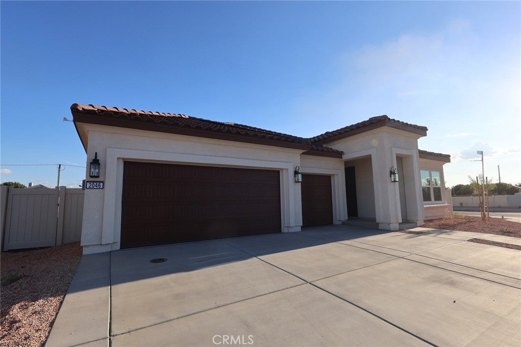 Photo of 2046 E Norberry Drive, Lancaster, CA 93534 (MLS # SW26155342)