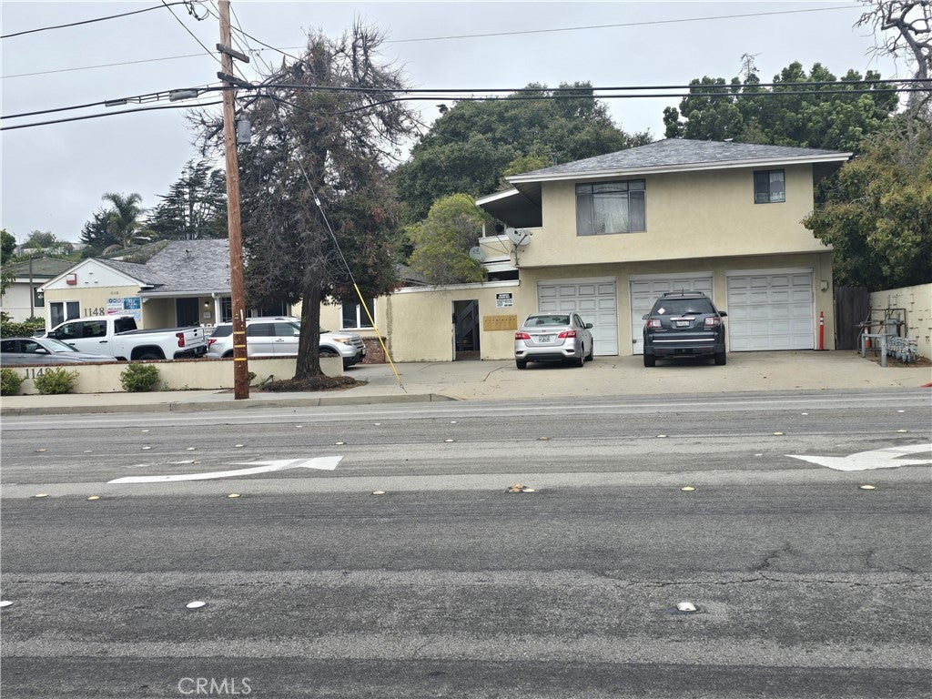1140 -1148 E Grand Avenue