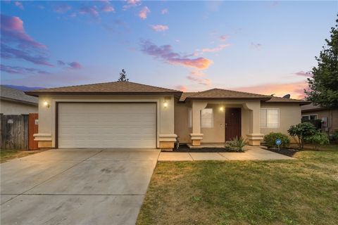 Photo of 1588 Michoacan Court, Madera, CA 93638 (MLS # MD26071239)