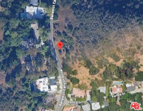 Photo of 2232 Benedict Canyon Dr, Los Angeles, CA 90210 (MLS # 26996547)