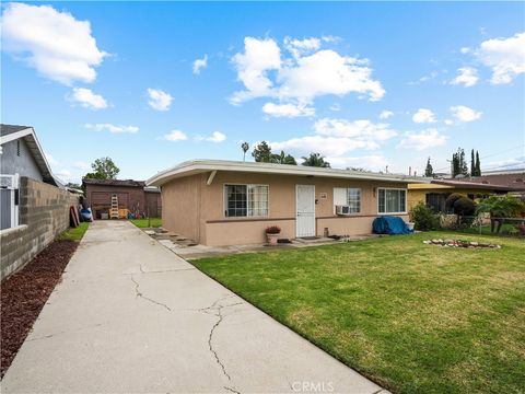 Photo of 1640 Cinco Robles Dr, Duarte, CA 91010 (MLS # CV26038812)