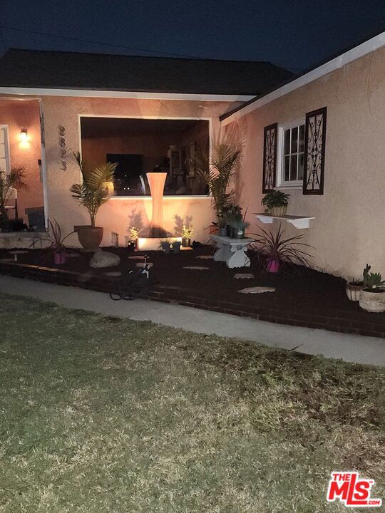 2823 Hardwick Street