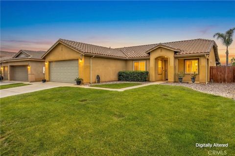Photo of 1659 Mariposa Place, Beaumont, CA 92223 (MLS # IG26071229)