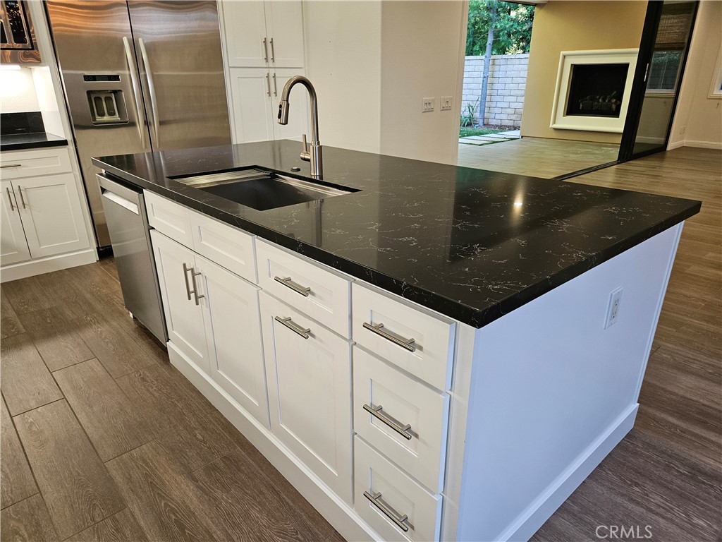 HEIGHTS (BKHTS) - Residential Lease