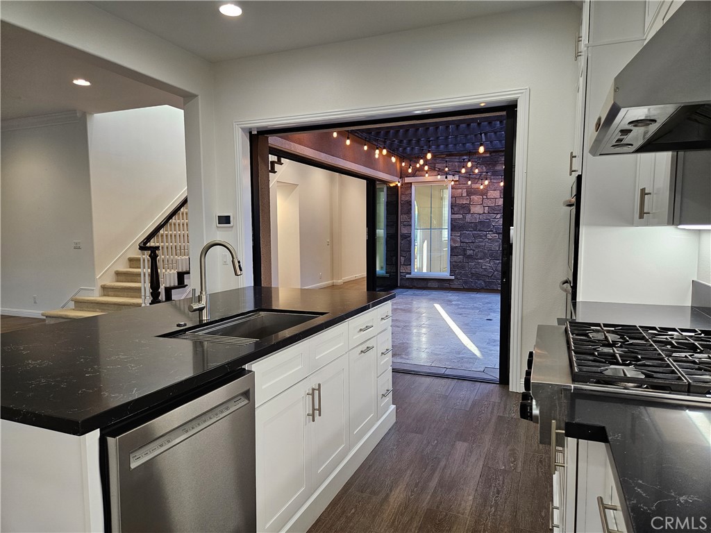 HEIGHTS (BKHTS) - Residential Lease