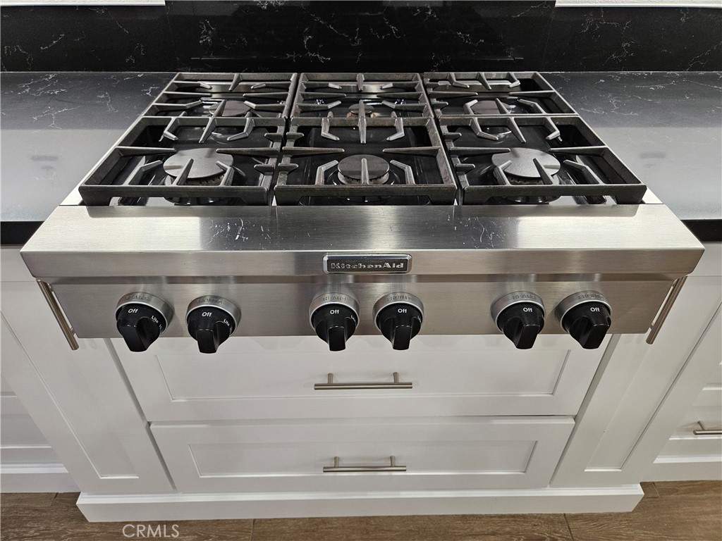 HEIGHTS (BKHTS) - Residential Lease