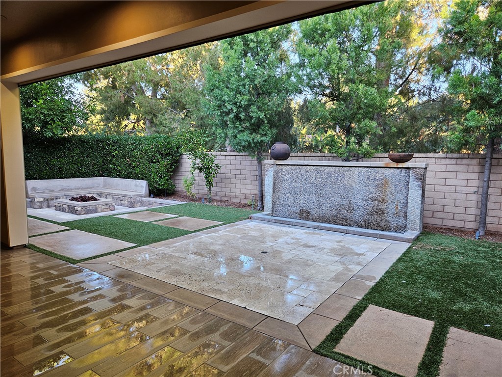 HEIGHTS (BKHTS) - Residential Lease