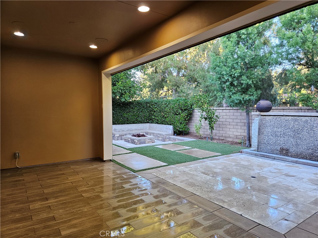 HEIGHTS (BKHTS) - Residential Lease