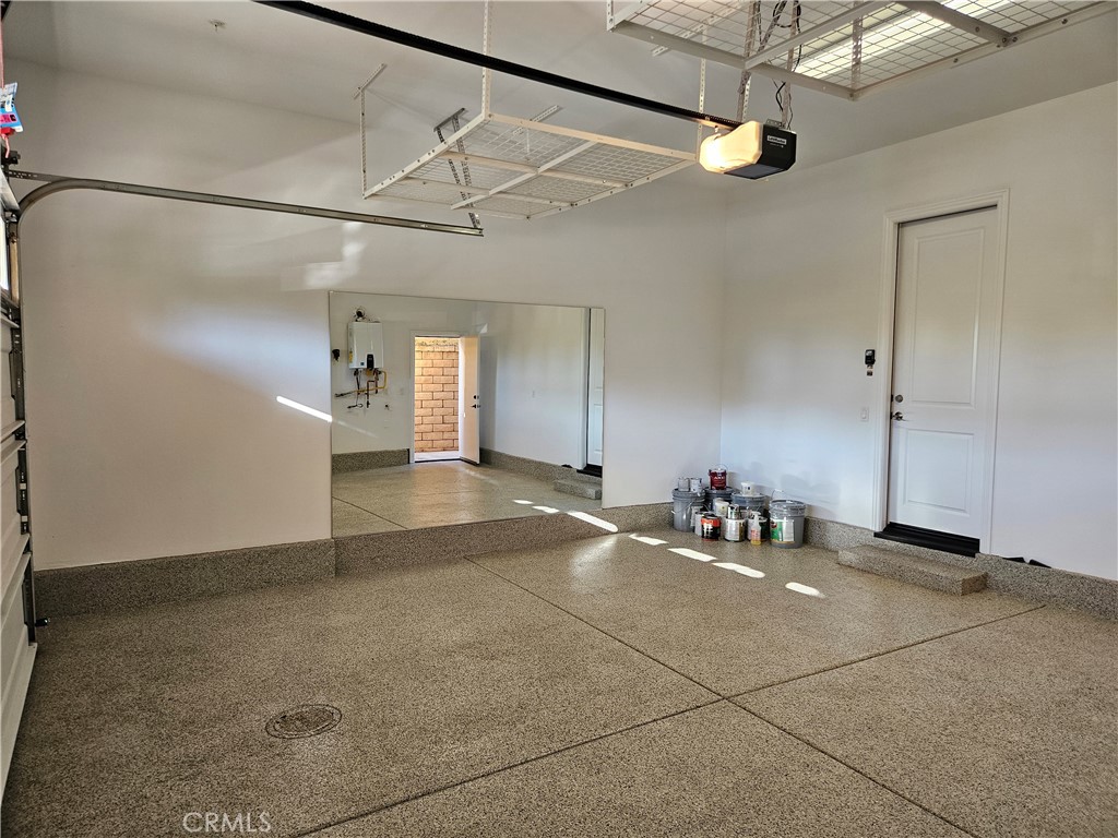 HEIGHTS (BKHTS) - Residential Lease