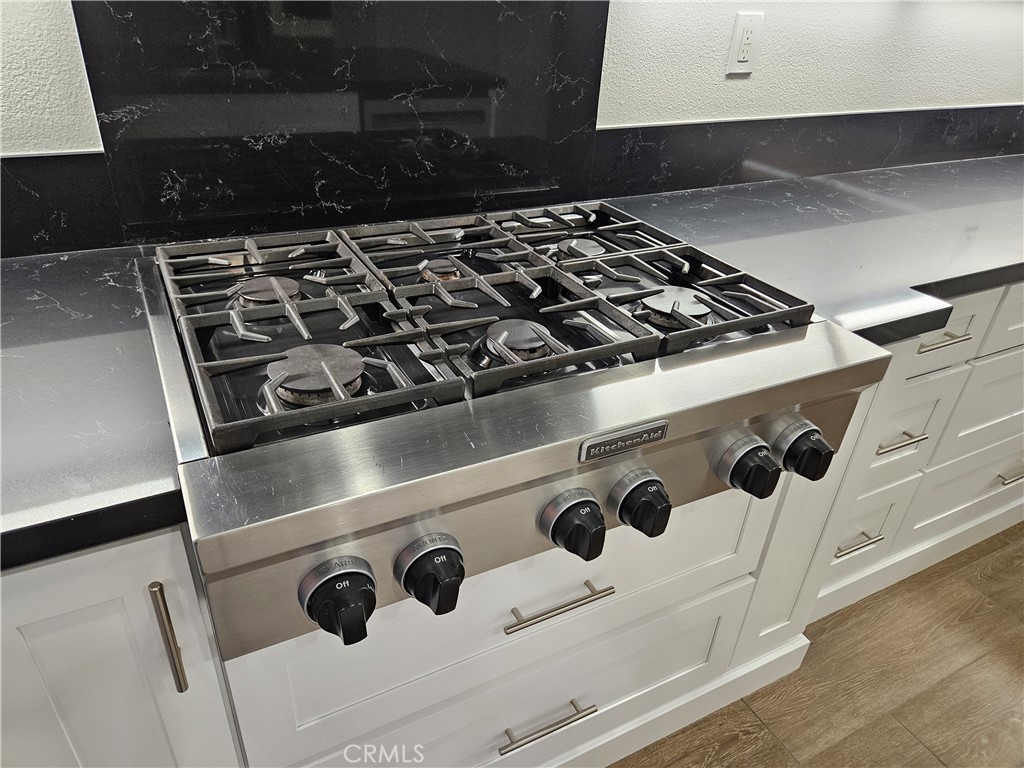 HEIGHTS (BKHTS) - Residential Lease