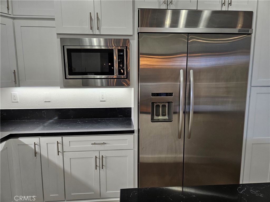 HEIGHTS (BKHTS) - Residential Lease