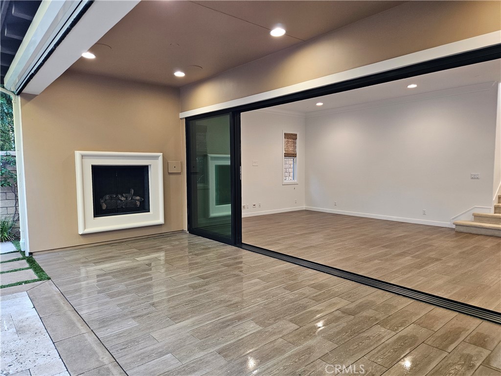 HEIGHTS (BKHTS) - Residential Lease