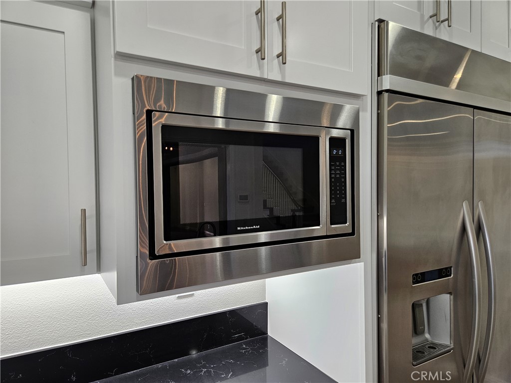 HEIGHTS (BKHTS) - Residential Lease