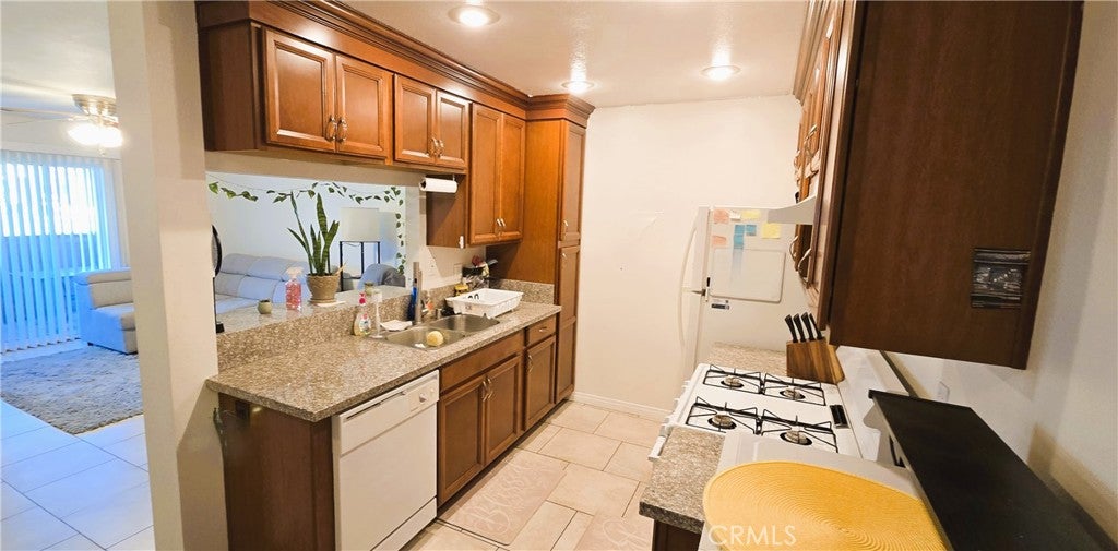 6351 Riverside
