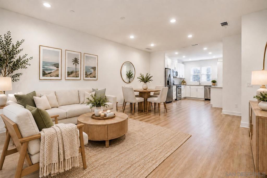 4366 Pacifica Way WAY 3, Oceanside CA 92056