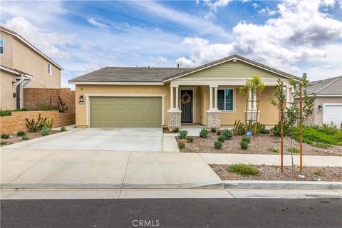 Photo of 30165 Truckee Circle, Menifee, CA 92585 (MLS # SW26064039)