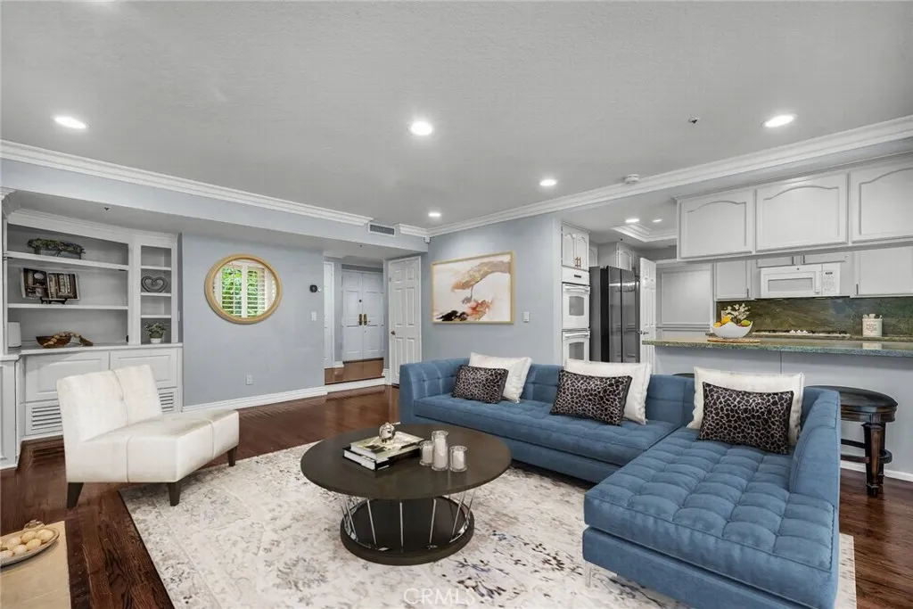 West Hills, California 91307, United States, 3 Bedrooms Bedrooms, ,3 BathroomsBathrooms,Residential,Active,173118