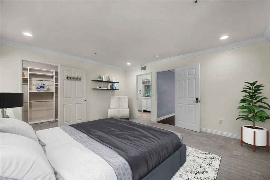 West Hills, California 91307, United States, 3 Bedrooms Bedrooms, ,3 BathroomsBathrooms,Residential,Active,173118