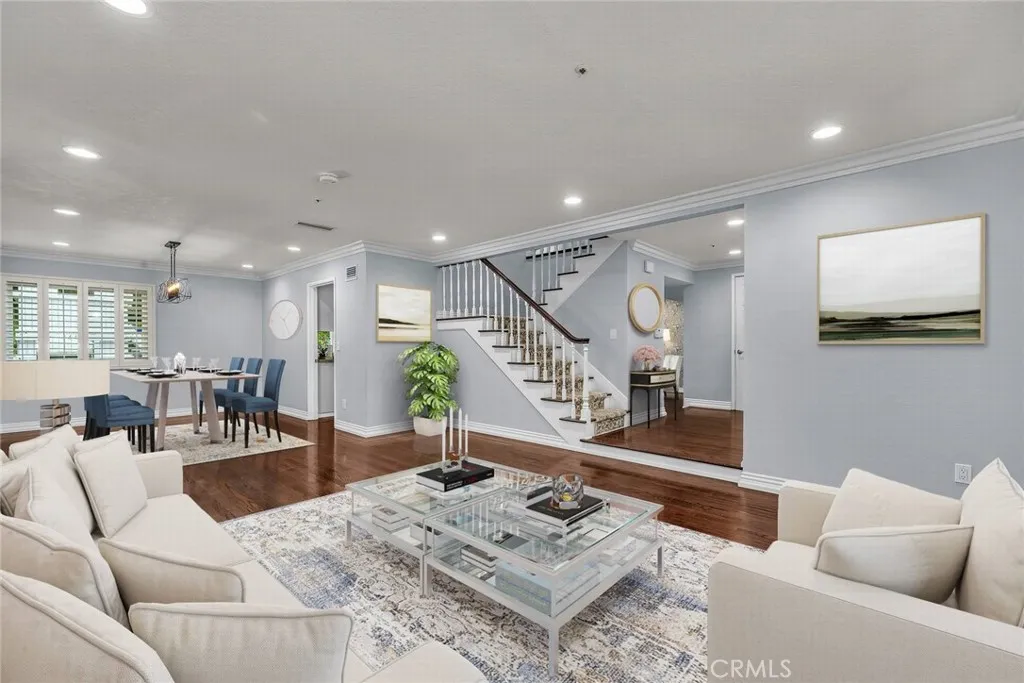 West Hills, California 91307, United States, 3 Bedrooms Bedrooms, ,3 BathroomsBathrooms,Residential,Active,173118