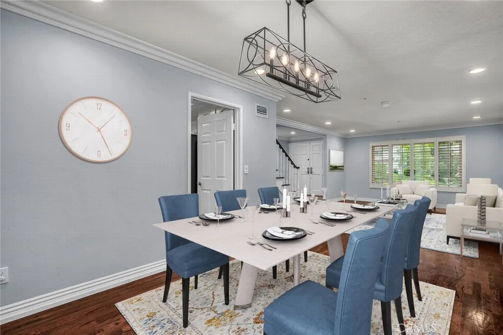 West Hills, California 91307, United States, 3 Bedrooms Bedrooms, ,3 BathroomsBathrooms,Residential,Active,173118