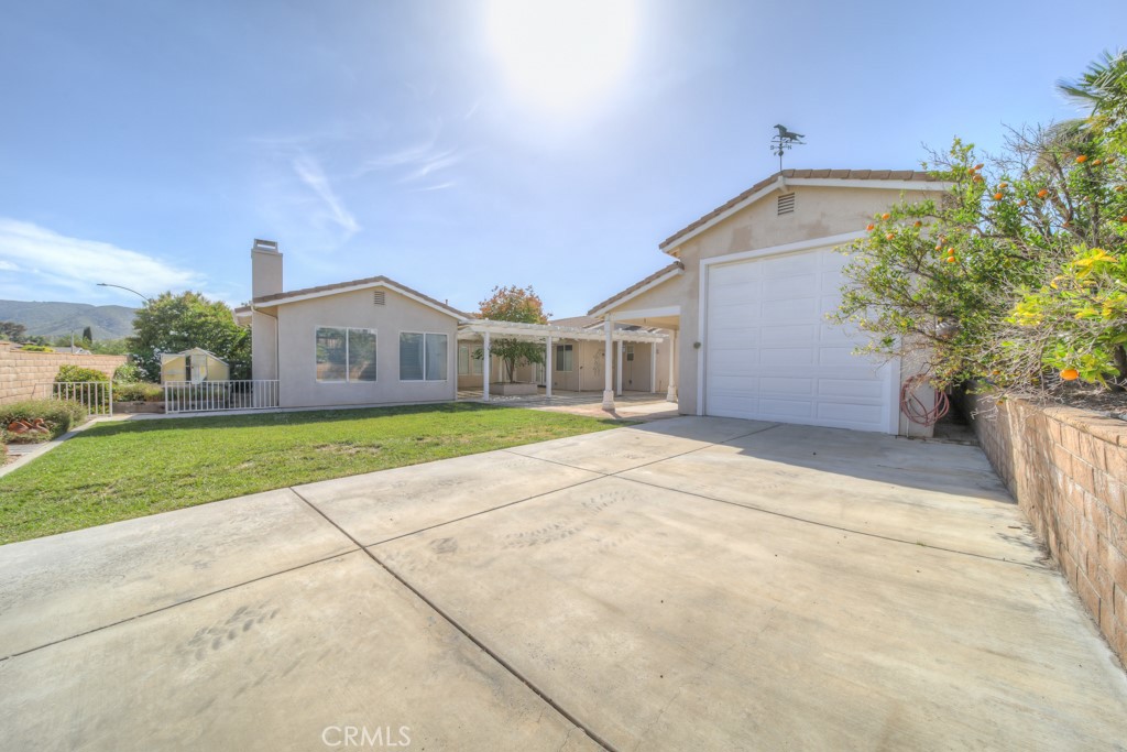 42133 Wagon Wheel Lane
