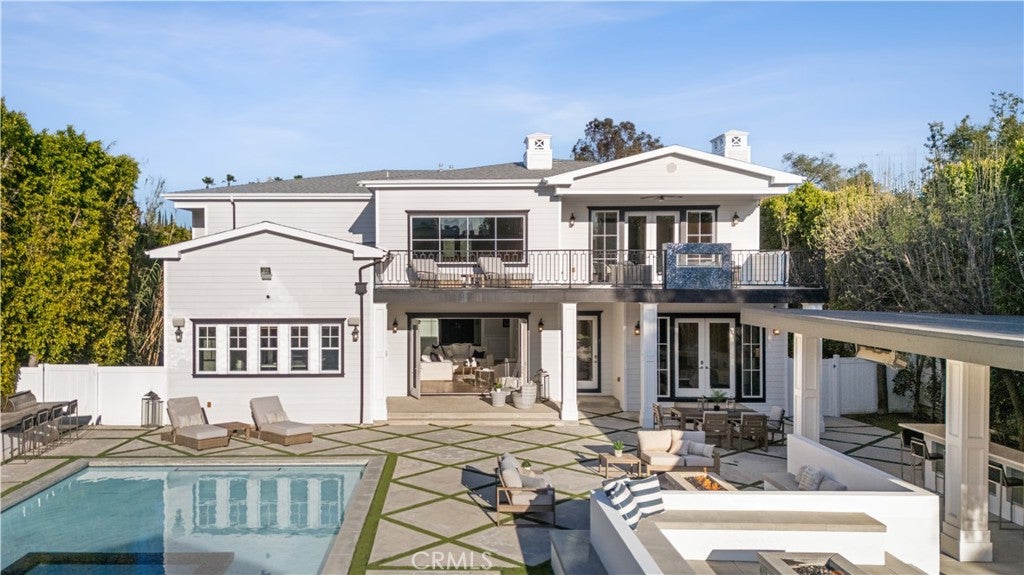 Photo of 17528 Jayden Lane, Encino, CA 91316 (MLS # SR26167101)