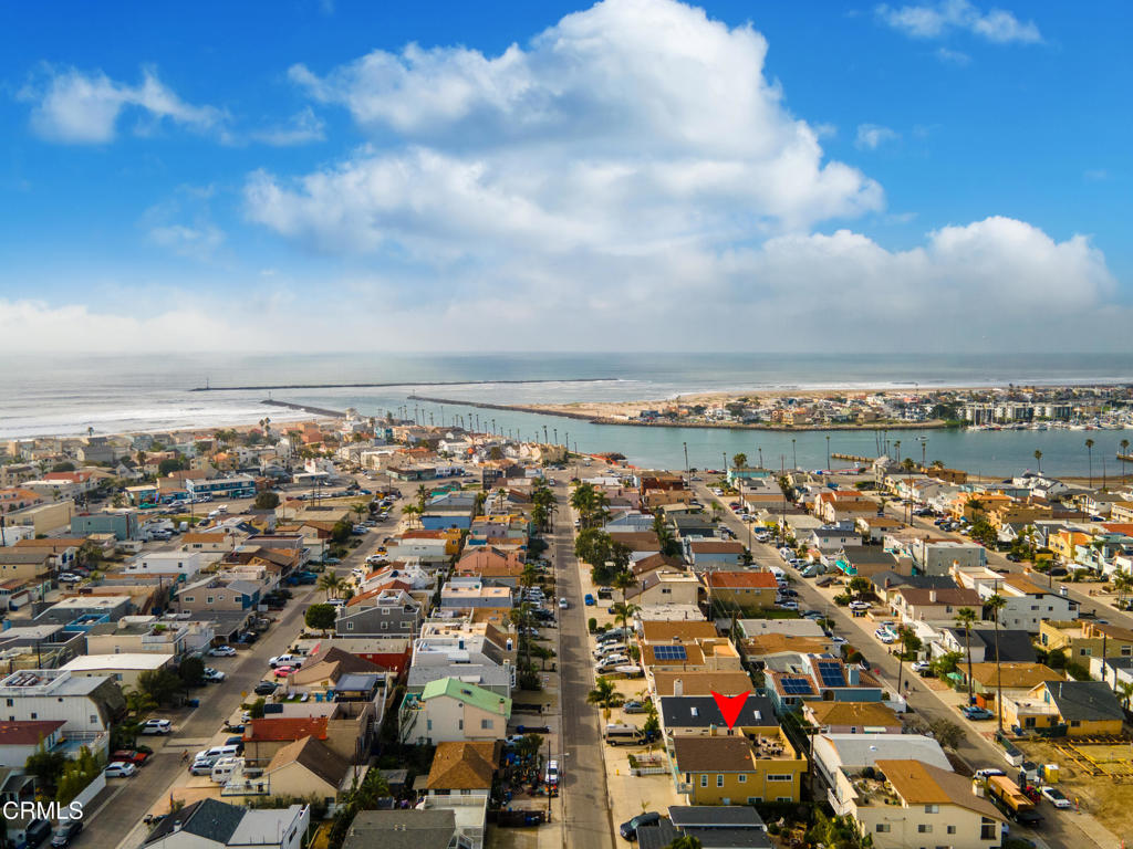 Oxnard, California, 93035, United States, 4 Bedrooms Bedrooms, ,2 BathroomsBathrooms,Residential,Active,2038941