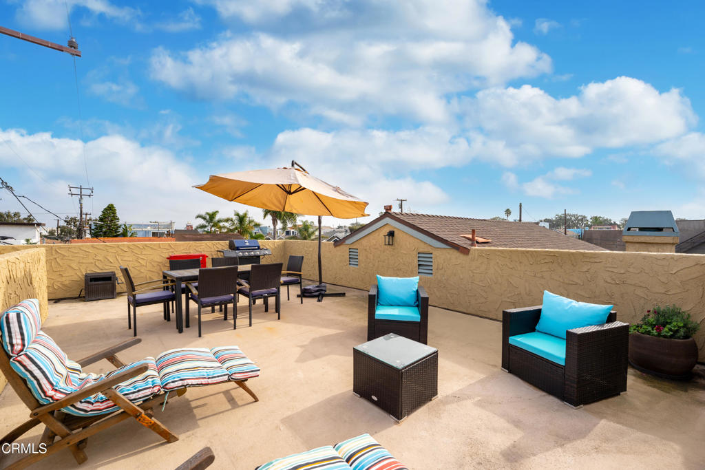 Oxnard, California, 93035, United States, 4 Bedrooms Bedrooms, ,2 BathroomsBathrooms,Residential,Active,2038941