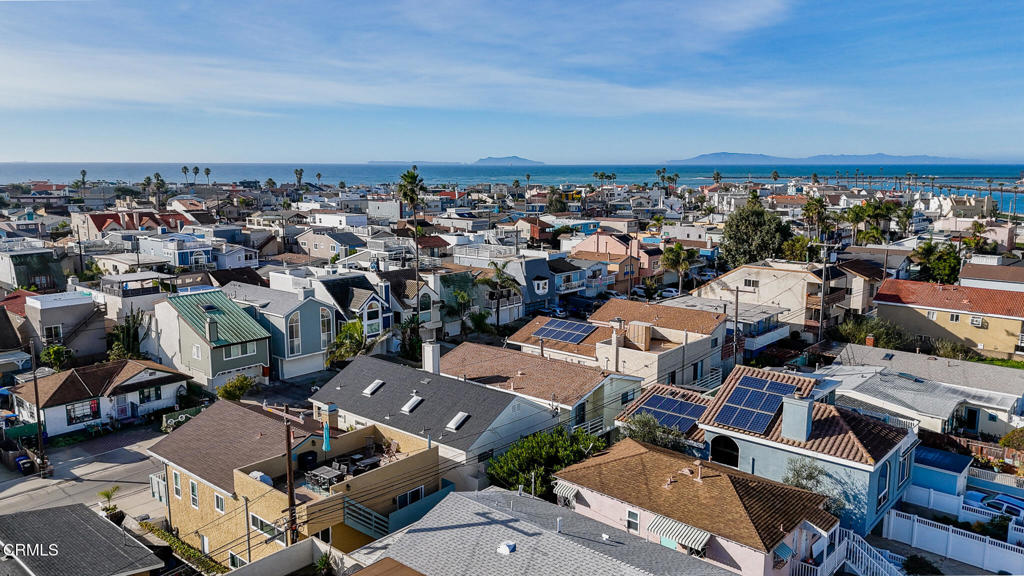 Oxnard, California, 93035, United States, 4 Bedrooms Bedrooms, ,2 BathroomsBathrooms,Residential,Active,2038941