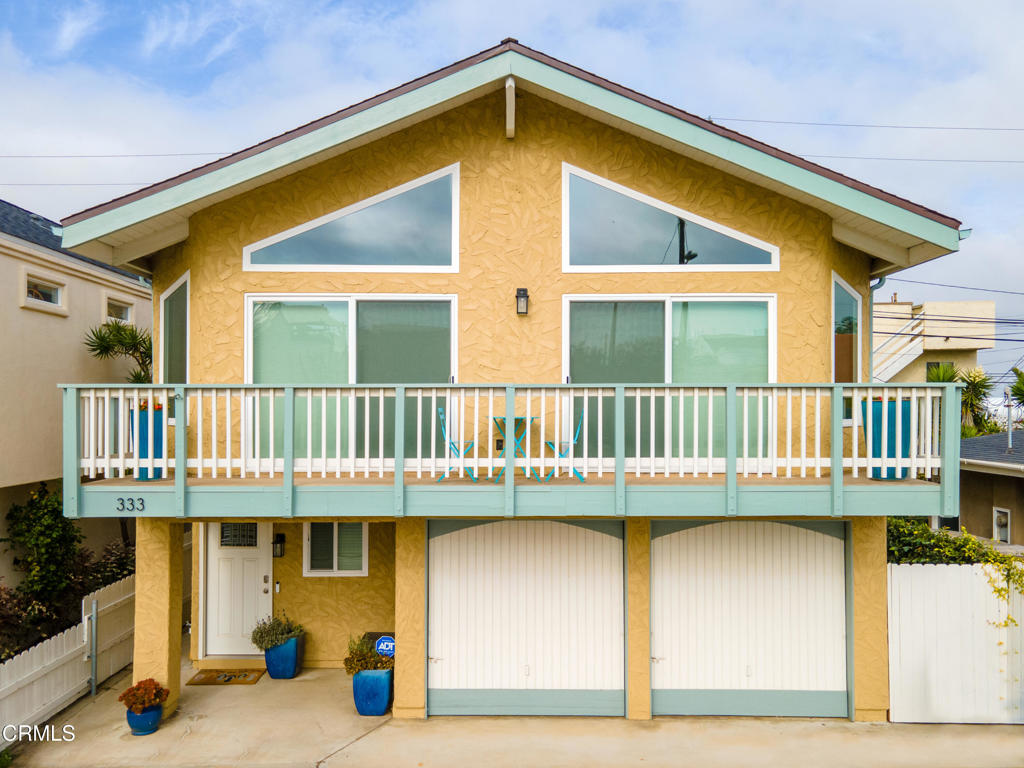 Oxnard, California, 93035, United States, 4 Bedrooms Bedrooms, ,2 BathroomsBathrooms,Residential,Active,2038941