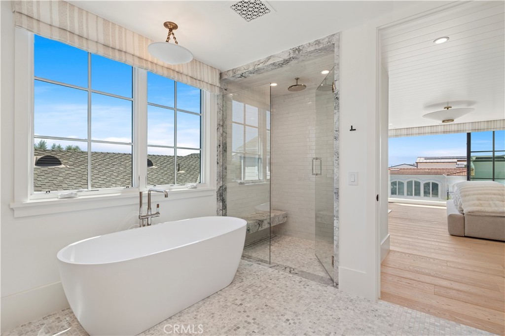Corona del Mar South of PCH (CDMS) - Residential Lease