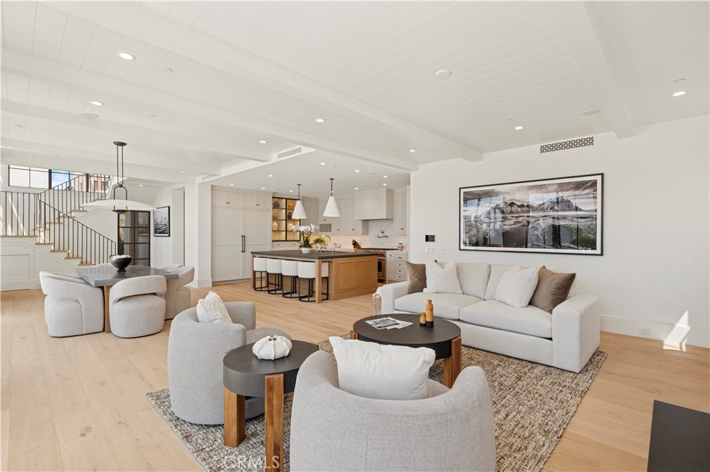 Corona del Mar South of PCH (CDMS) - Residential Lease