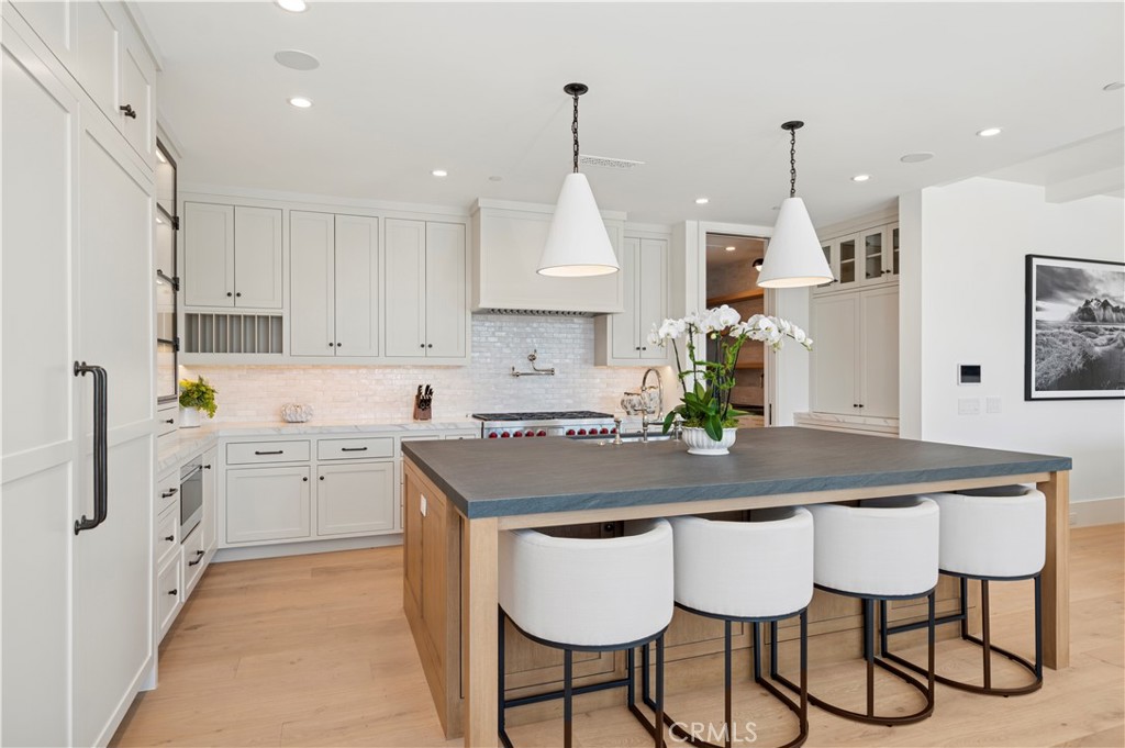 Corona del Mar South of PCH (CDMS) - Residential Lease