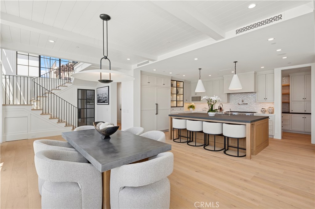 Corona del Mar South of PCH (CDMS) - Residential Lease