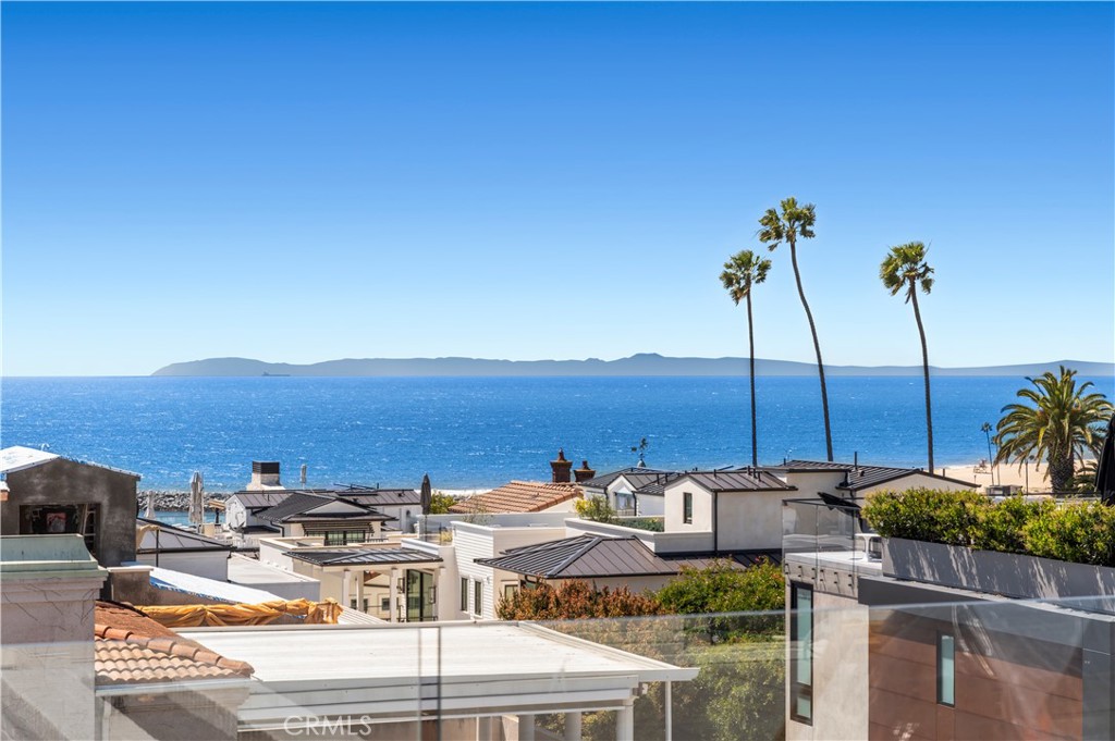 Corona del Mar South of PCH (CDMS) - Residential Lease