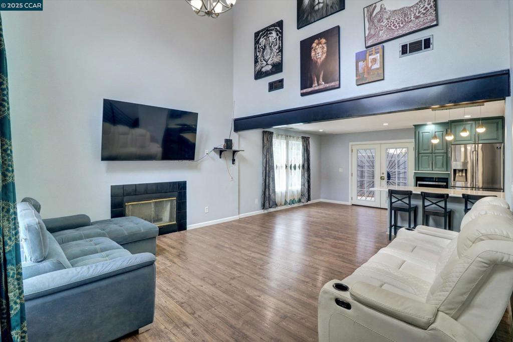 1745 Wood Pl