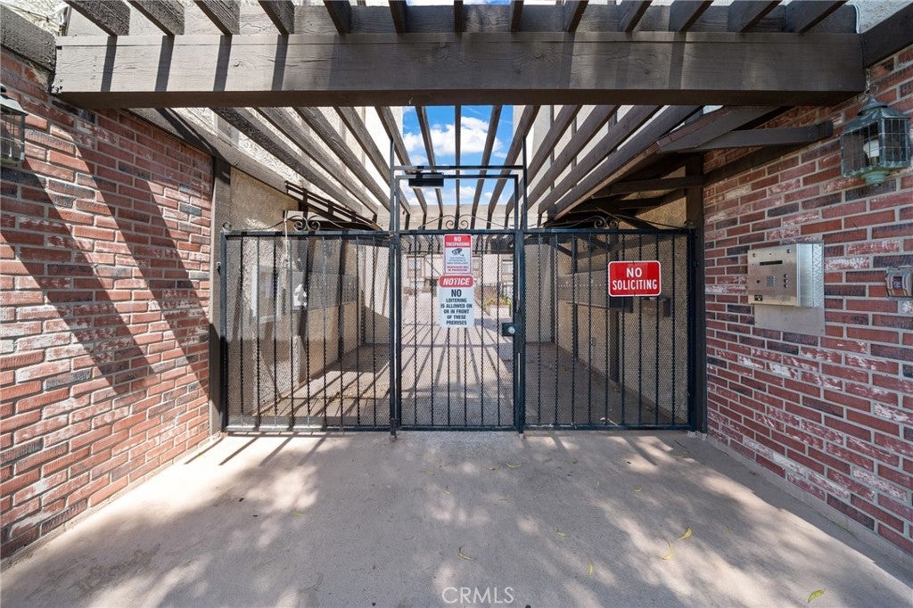 1419 W 179th 17