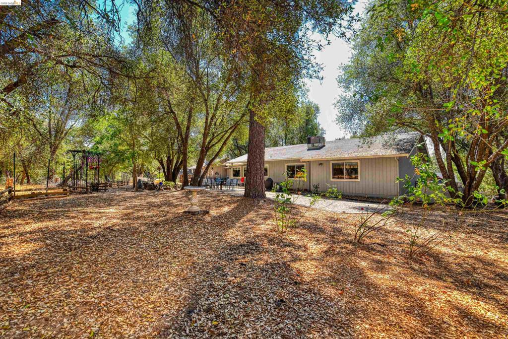 12888 Green Valley Cr
