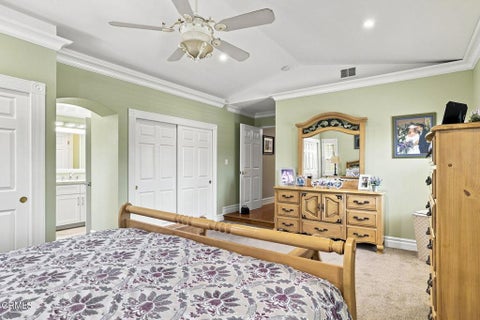 Tiny photo for 142 Spindlewood Avenue, Camarillo, CA 93012 (MLS # V1-38650)