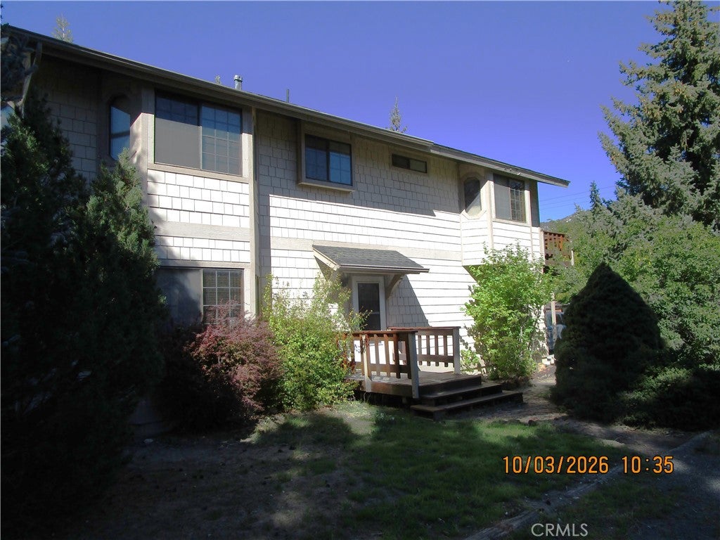 1102 W Fairway